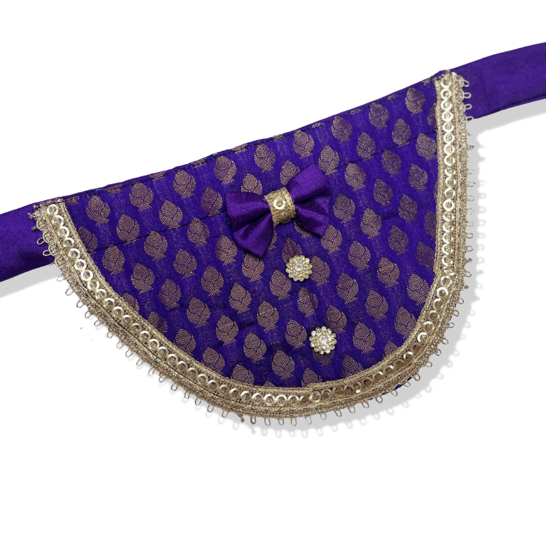 Circular Festive Bandana- By Fureverpupps